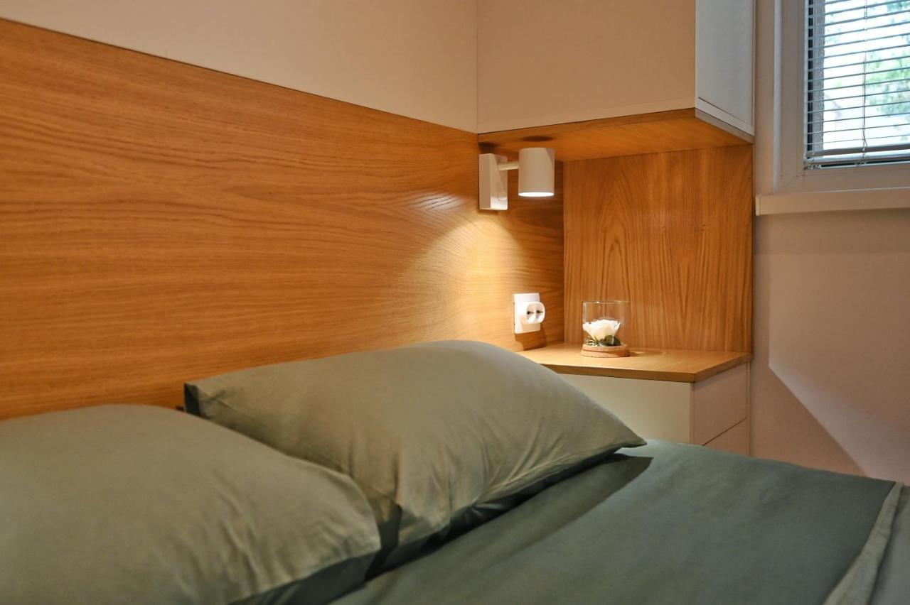 Modern Central 2-Bedroom Apartment With Parking Varna Exterior foto